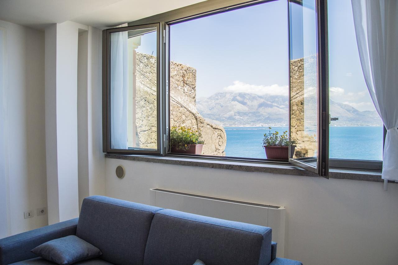 Sunrise Guest House Гаета Екстериор снимка